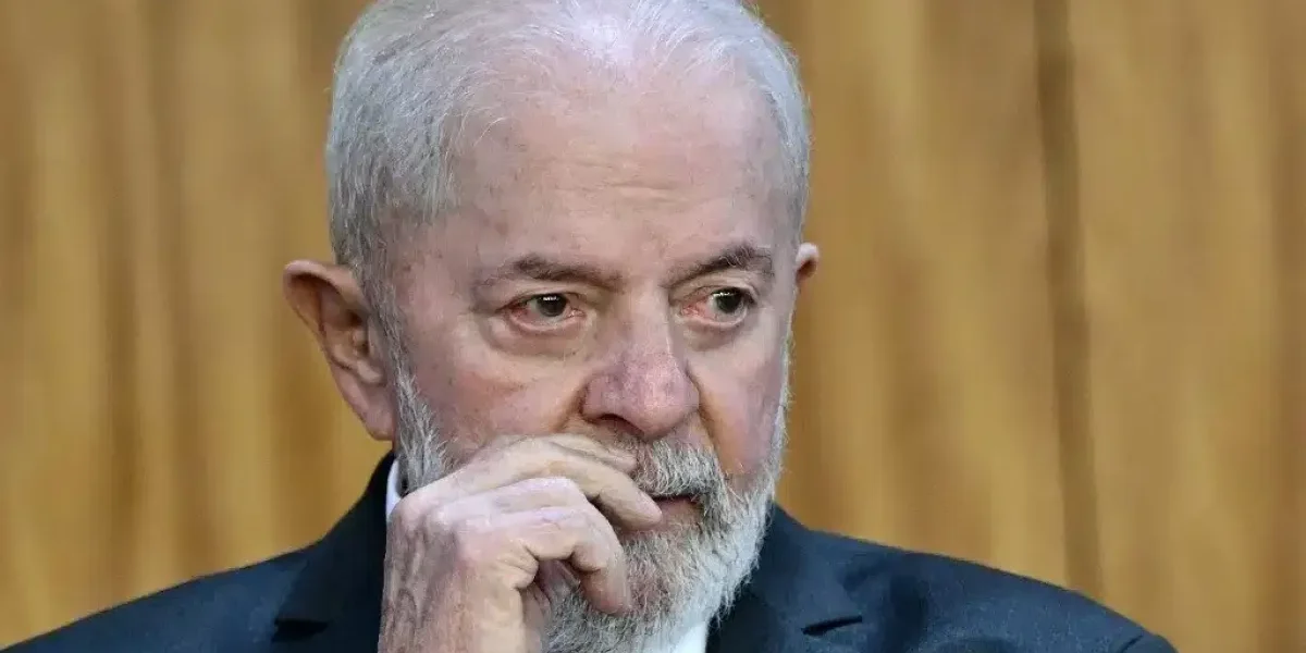 Lula e Putin conversam por 1h em meio a tensão com EUA